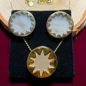 House of Harlow Necklace&Earring Set 🌼✨